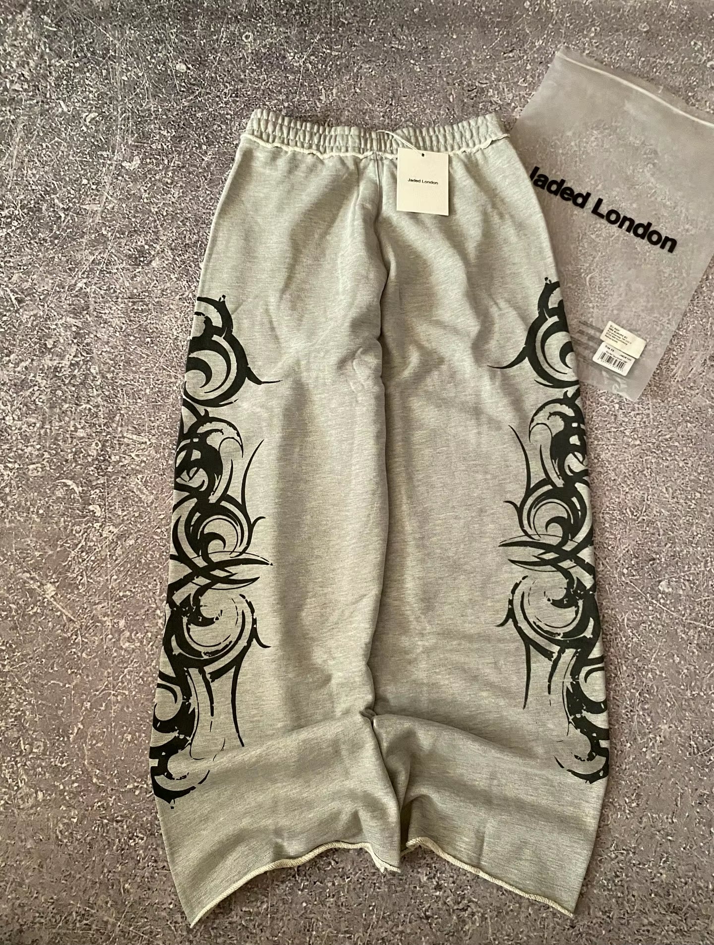 Y2K Grey Baggy Blade Joggers Sweatpants Men Casual Baggy Pants Gym Trousers Elastic Waist Sports Pants Streetwear Men Clothing